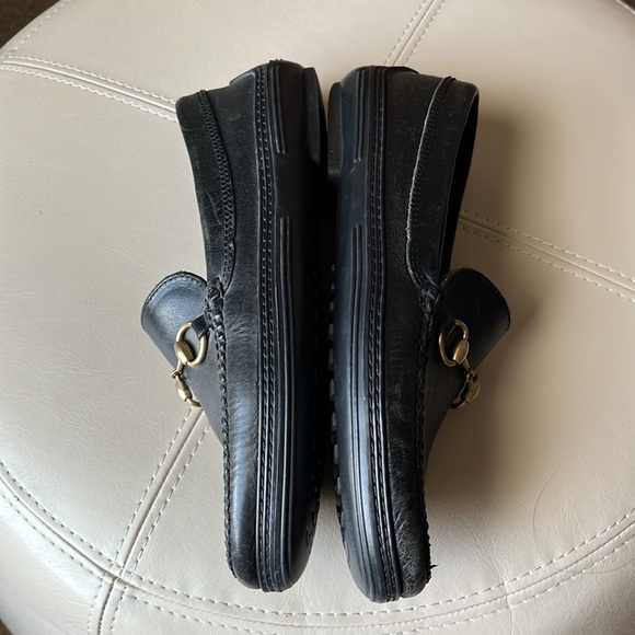 NOT FOR SALE. Gucci Loafers Black 6.5 Gold Hardware - Picture 9 of 16